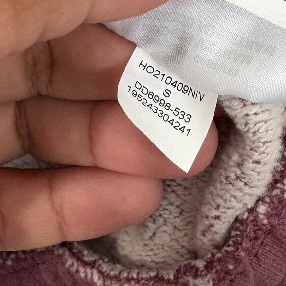 Jordan Essentials Fleece Hoodie Long Sleeve Cropped Light Mulberry Size Small - Picture 7 of 10